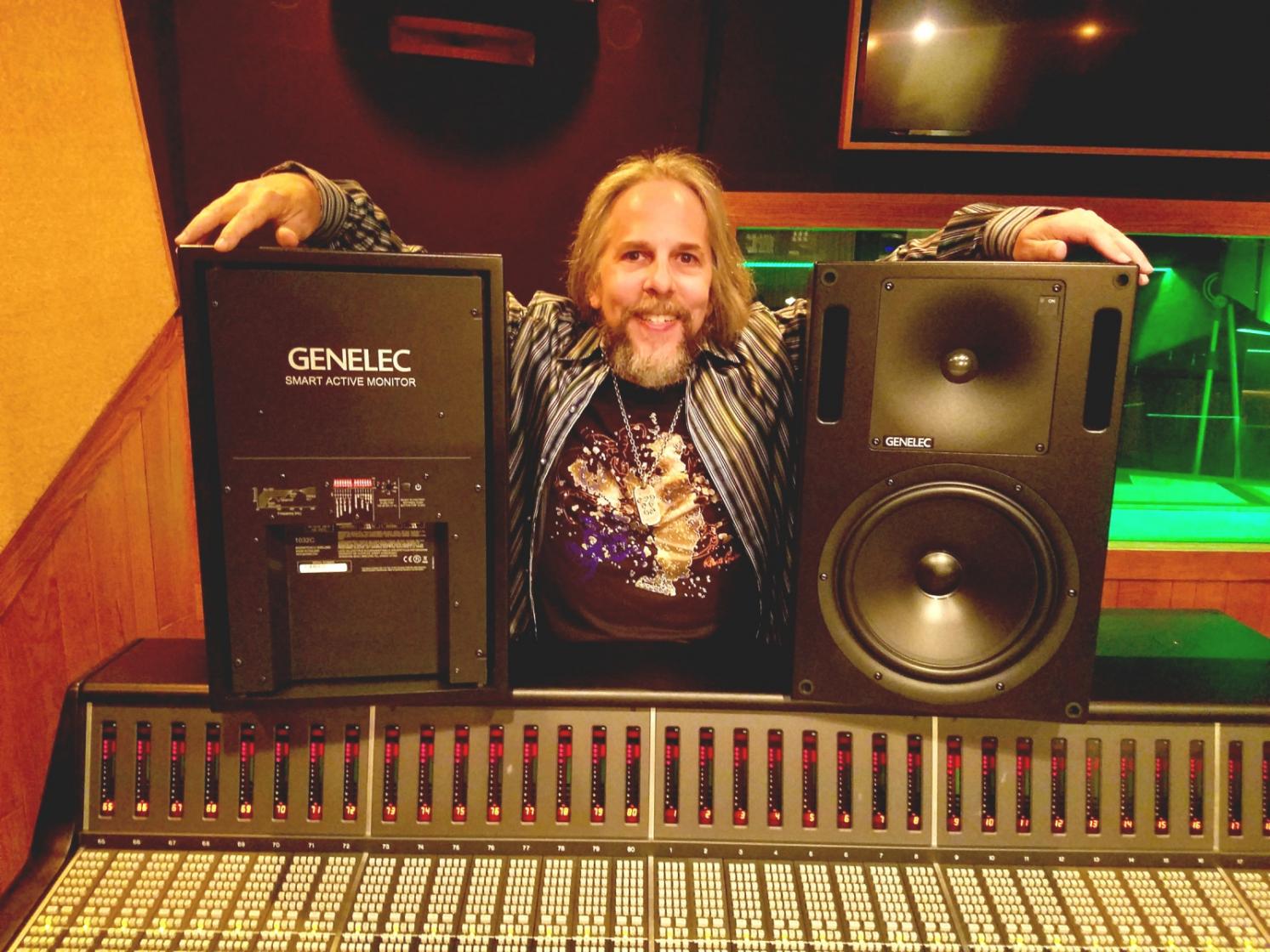 格萊美、艾美獎得主 David Reitzas 高度評價 Genelec 1032C