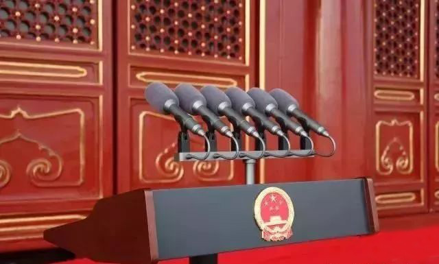 如何根據(jù)場合正確選擇麥克風(fēng)？
