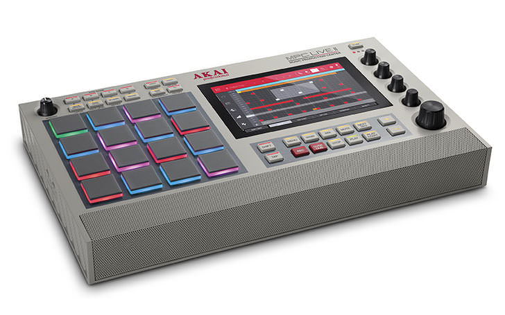 致敬經(jīng)典：AKAI 即將推出 MPC Live II Retro 限量版，采用經(jīng)典奶油白 MPC 配色