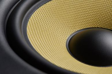 KRK ROKIT G4 與同級(jí)別的監(jiān)聽(tīng)音箱有何不同？